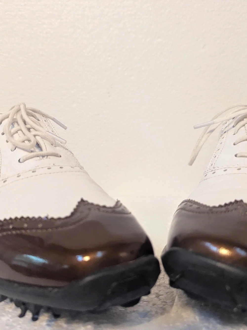 FootJoy White Golf Shoes with Brown Cap Toe